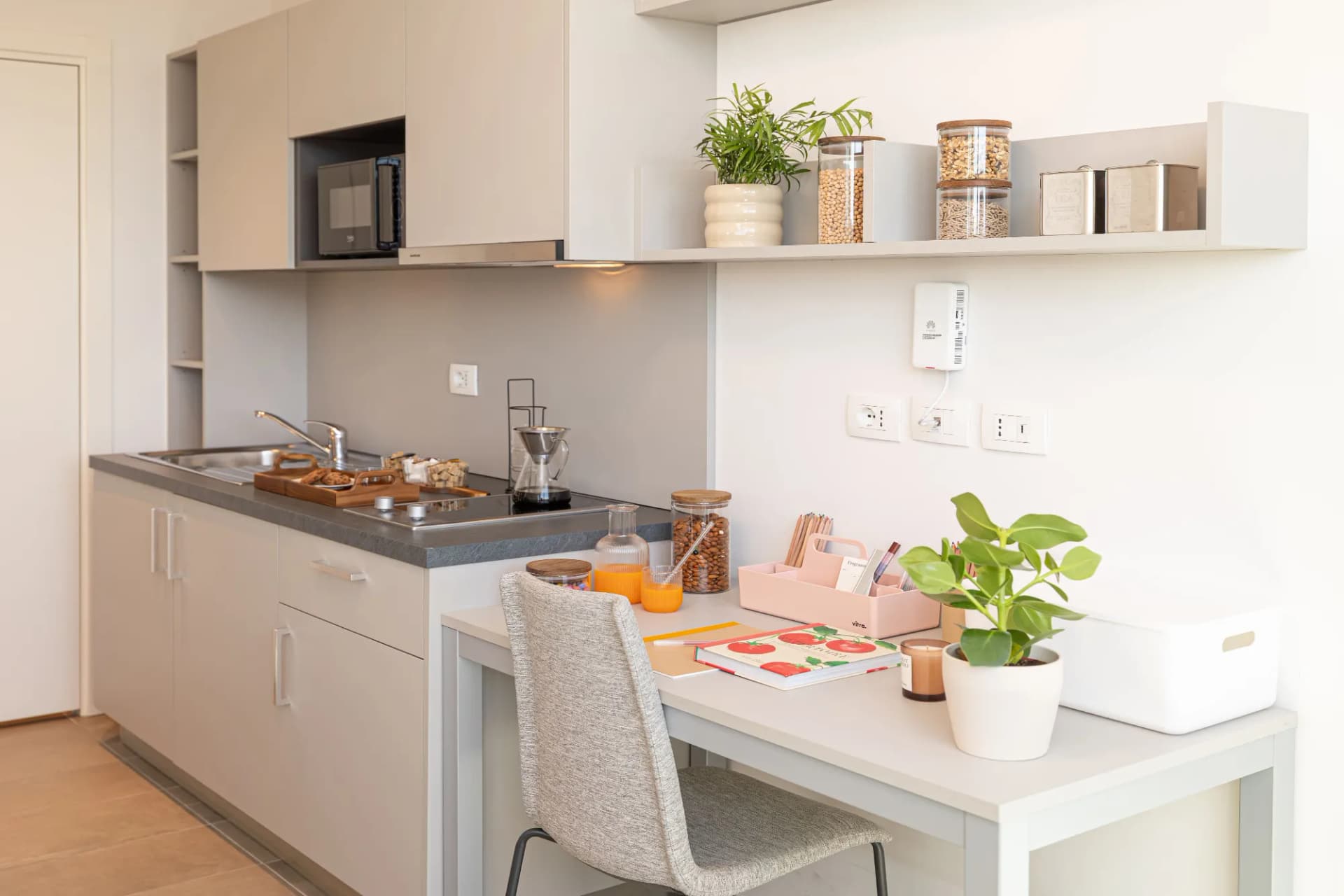 Monolocale Premium vista cortile a Florence 4