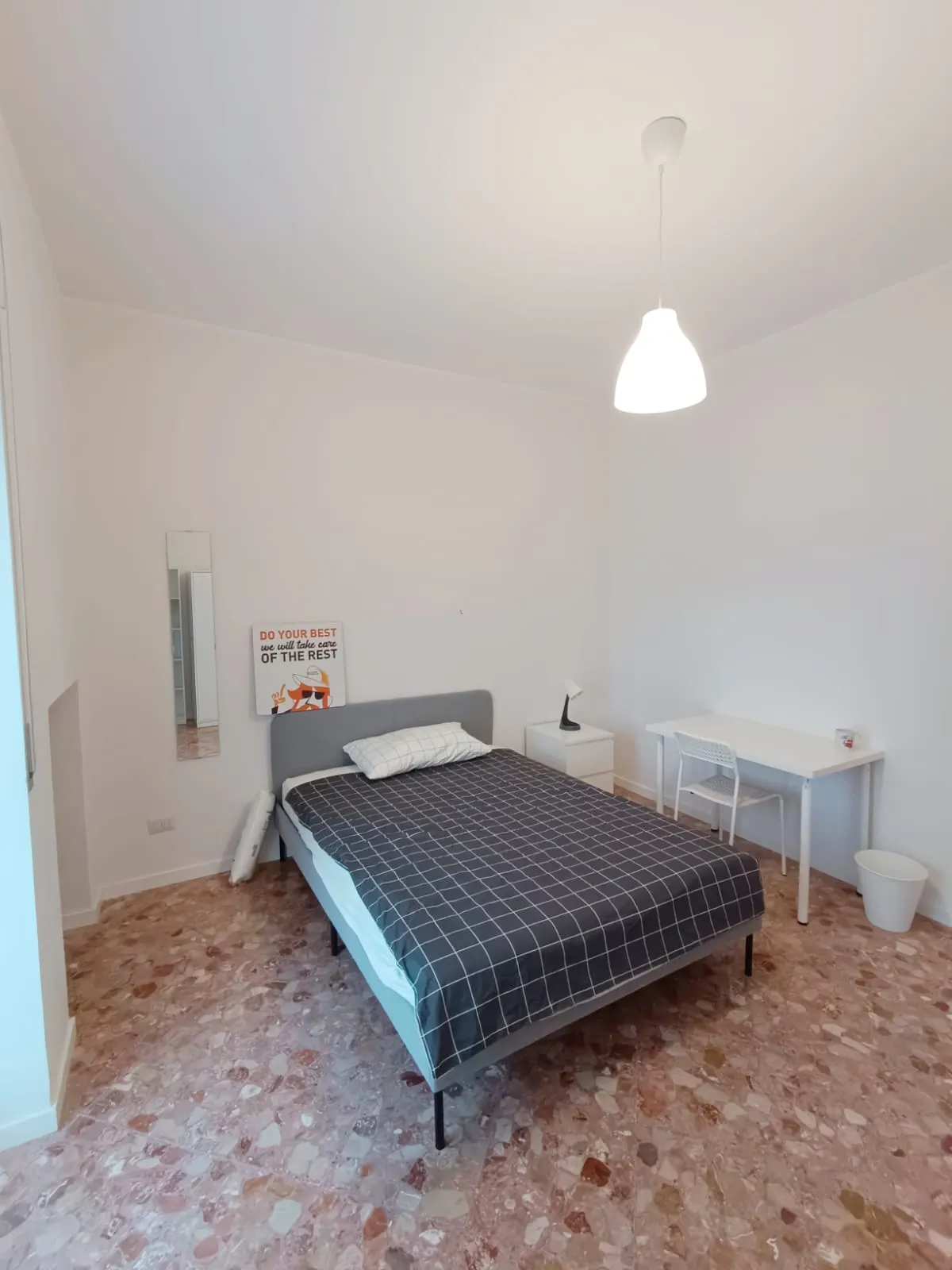 Stanza privata a Bari